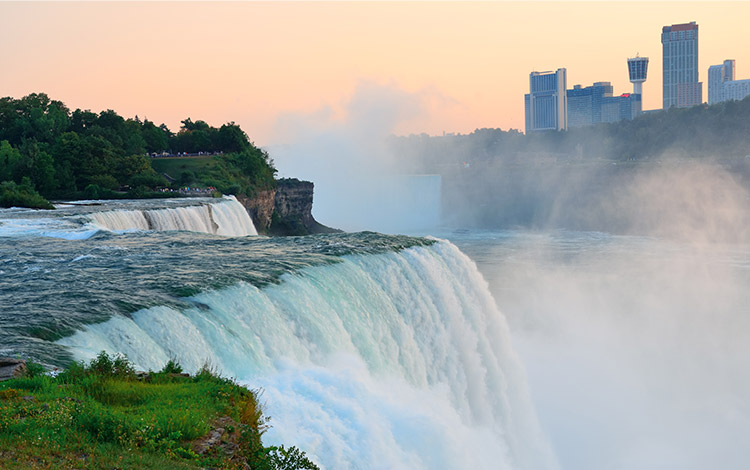 Niagara Falls Hotels